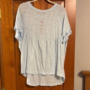 American Eagle Outfitters Light Blue Tee. Key hole back Size Medium